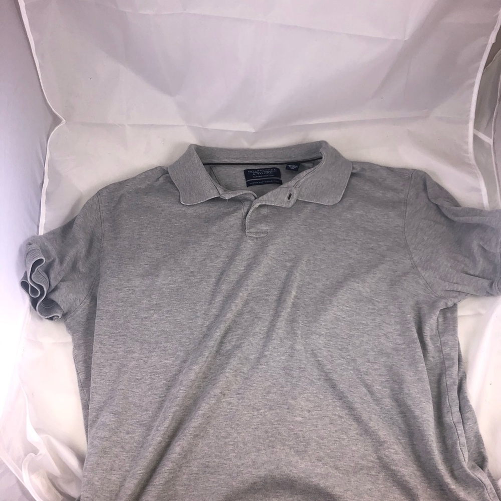RoundTree Yorke Men’s Polo Size Large